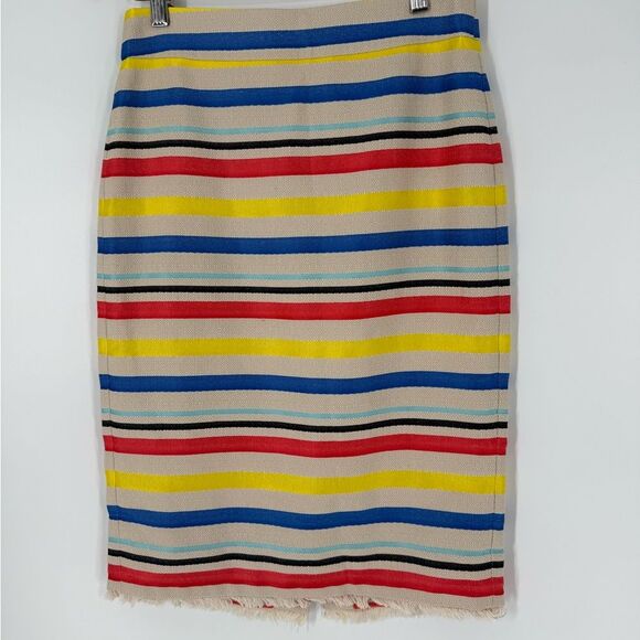J.Crew Jacquard Pencil Skirt in Cream/ Rainbow Stripe | Size 2 - Picture 4 of 7